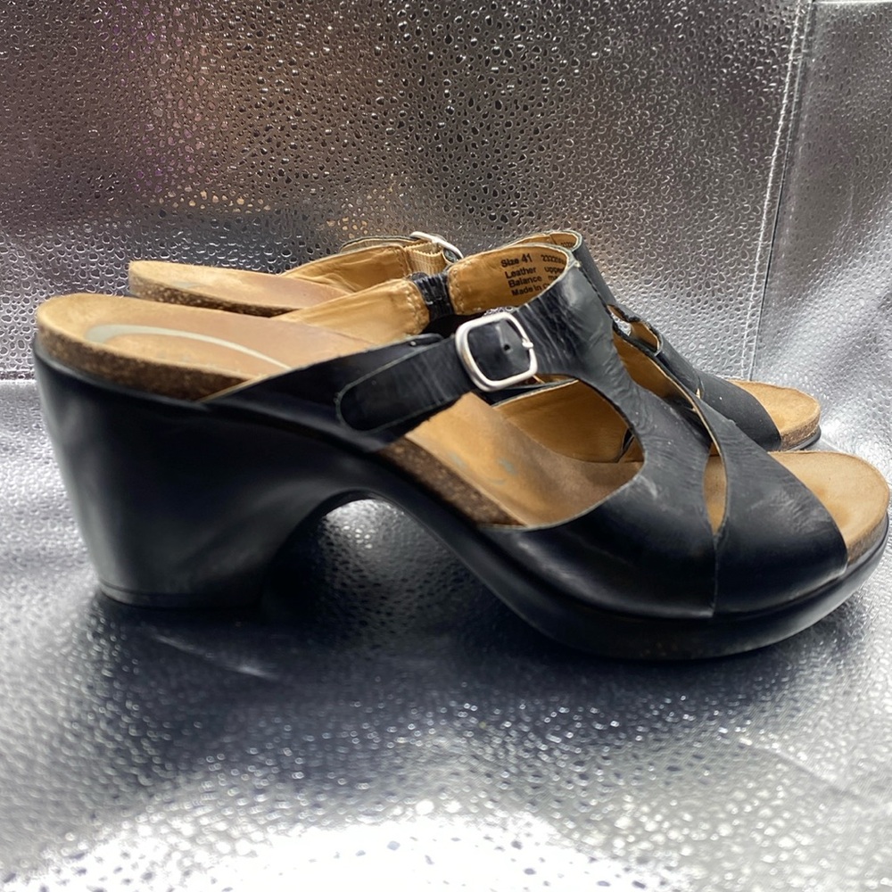 Dansko black heel size 41